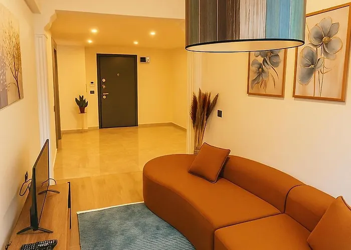 Elegant Ephesus - Hadrian 塞尔丘克